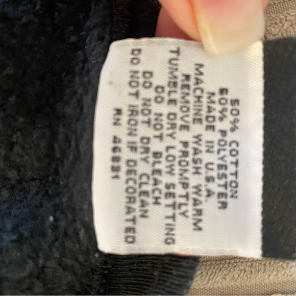 Vintage 90โs Chattanooga Tennessee bold print sweatshirt size Medium - Picture 5 of 8